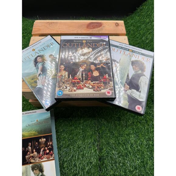 Outlander Seasons 1-3 DVD Set (2017, 11-Disc) – Complete Box Set - Picture 6 of 9